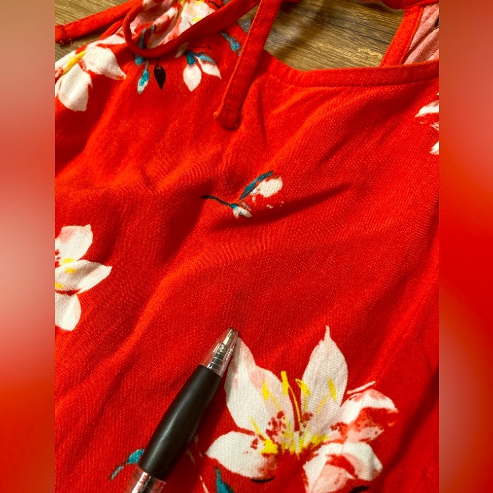 So | Women’s Floral High Neck Romper - Picture 10 of 10